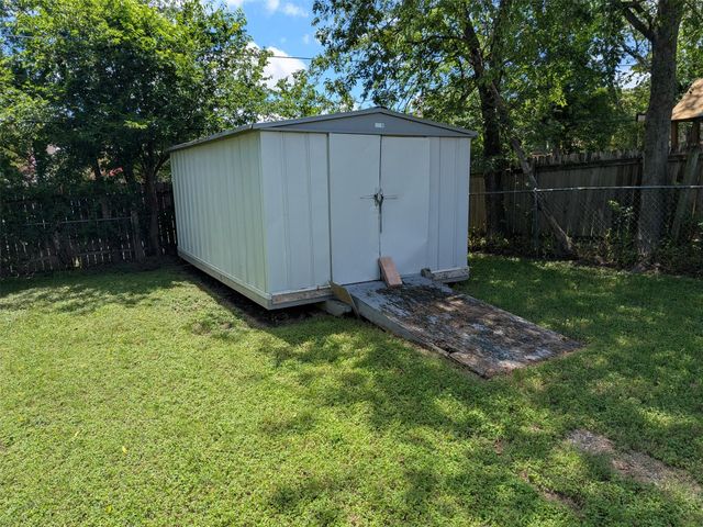 8507 Contour DR, Austin, TX 78757