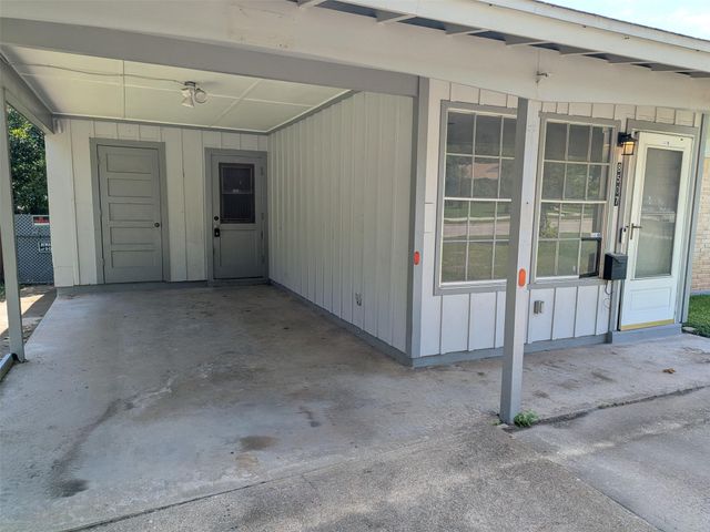 8507 Contour DR, Austin, TX 78757