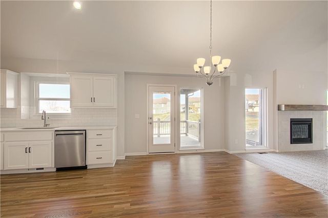 1026 Jasmine Drive, Liberty, MO 64068