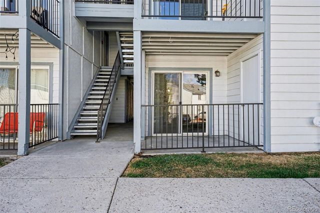 13085 W Cedar Drive 111, Lakewood, CO 80228