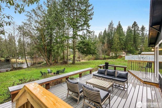 1465 Lake Drive, Camano Island, WA 98282