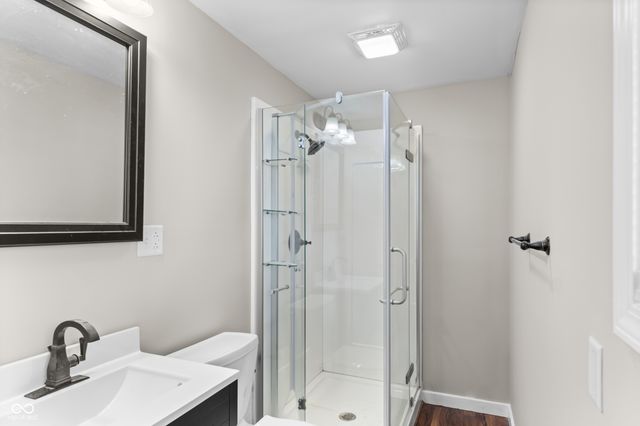 8949 S McGray Drive, Pendleton, IN 46064