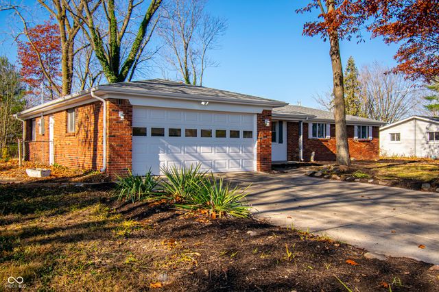 8949 S McGray Drive, Pendleton, IN 46064