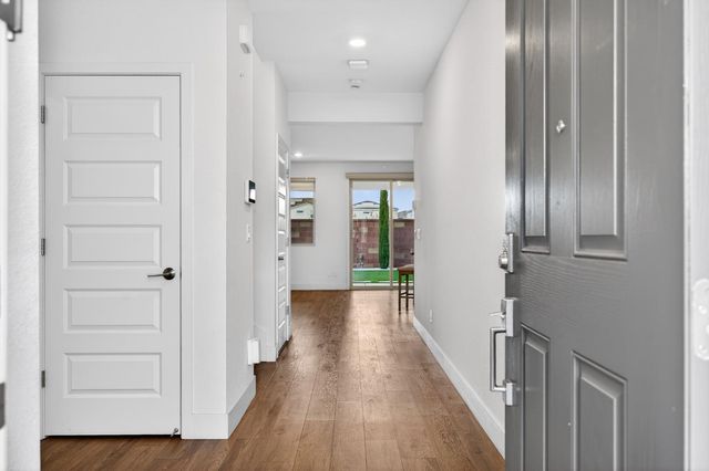 12021 Tiresias Way, Rancho Cordova, CA 95742