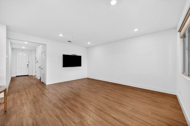 12021 Tiresias Way, Rancho Cordova, CA 95742