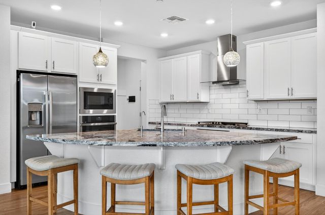 12021 Tiresias Way, Rancho Cordova, CA 95742