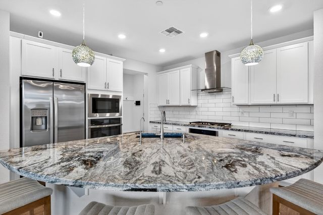 12021 Tiresias Way, Rancho Cordova, CA 95742