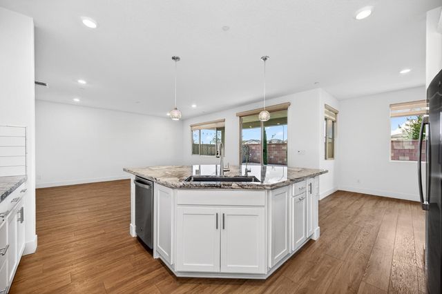 12021 Tiresias Way, Rancho Cordova, CA 95742