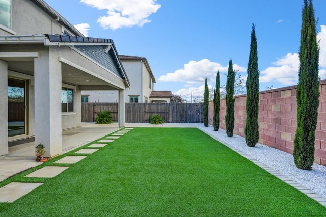 12021 Tiresias Way, Rancho Cordova, CA 95742