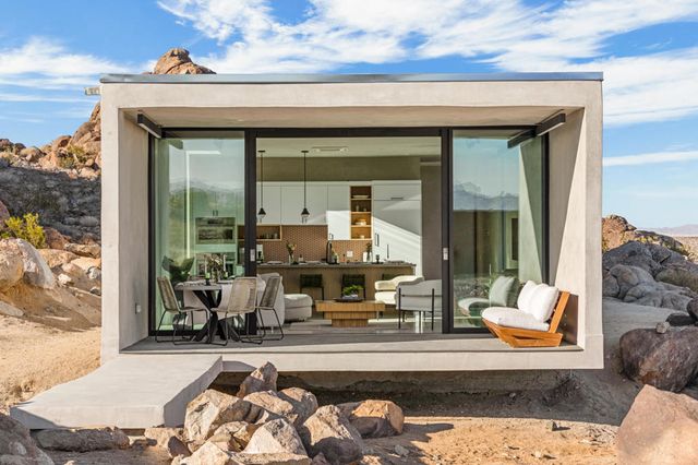 1824 Mountain Shadow Road, Joshua Tree, CA 92252
