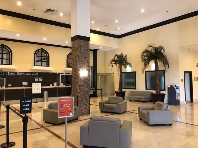 19201 Collins Ave 823, Sunny Isles Beach, FL 33160