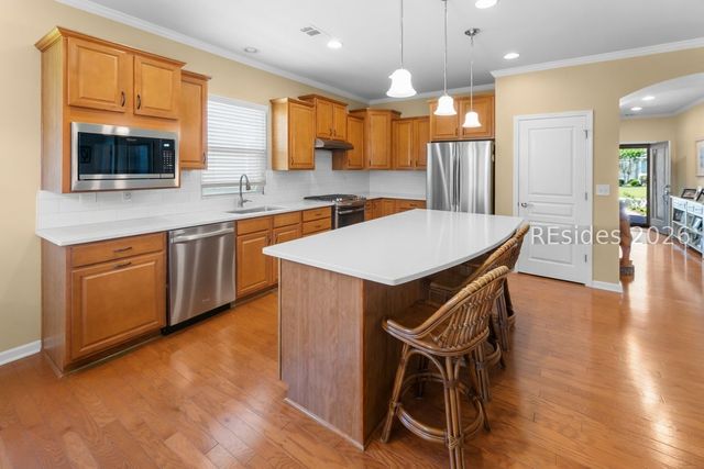 748 Knollwood Ct, Bluffton, SC 29909