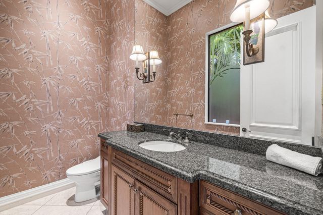 5590 Vintage Oaks Terrace, Delray Beach, FL 33484