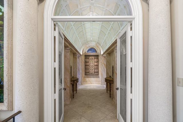 5590 Vintage Oaks Terrace, Delray Beach, FL 33484