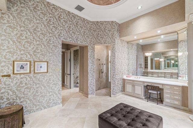 5590 Vintage Oaks Terrace, Delray Beach, FL 33484