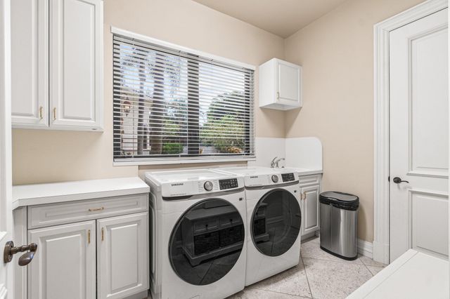 5590 Vintage Oaks Terrace, Delray Beach, FL 33484