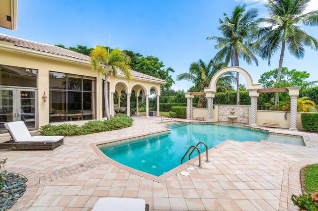 5590 Vintage Oaks Terrace, Delray Beach, FL 33484
