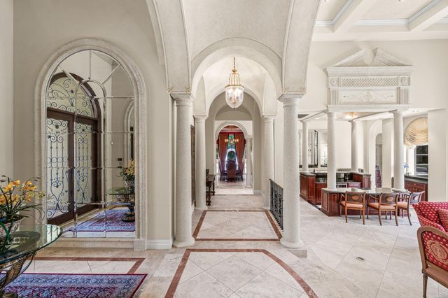 5590 Vintage Oaks Terrace, Delray Beach, FL 33484