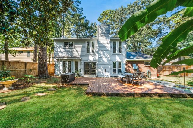 215 E Rainbow Ridge Circle, Spring, TX 77381