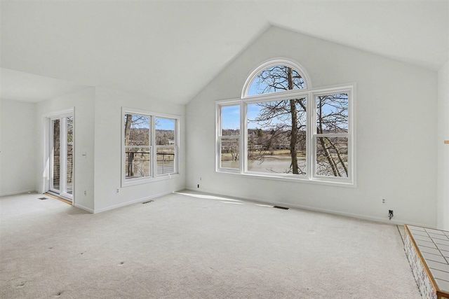 542 Heritage Drive, Ann Arbor, MI 48105