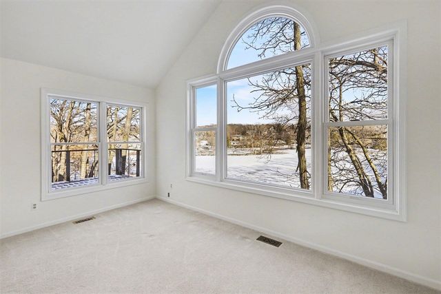 542 Heritage Drive, Ann Arbor, MI 48105