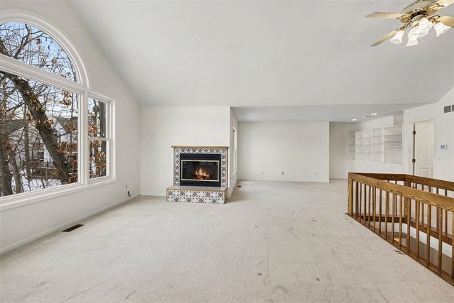 542 Heritage Drive, Ann Arbor, MI 48105