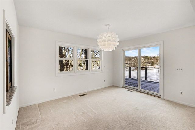 542 Heritage Drive, Ann Arbor, MI 48105