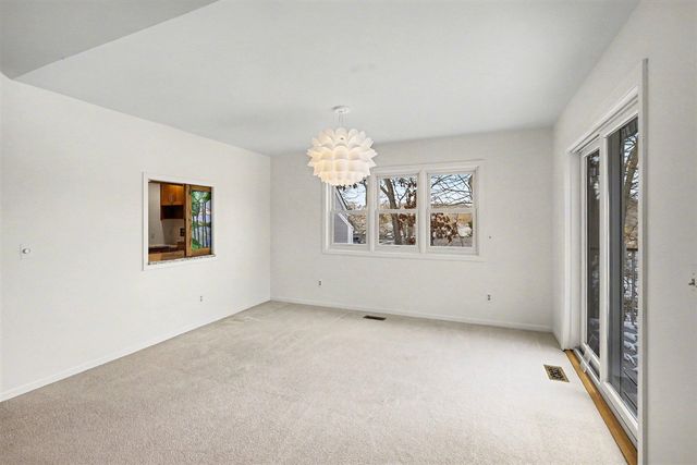 542 Heritage Drive, Ann Arbor, MI 48105