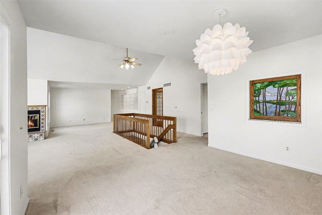 542 Heritage Drive, Ann Arbor, MI 48105