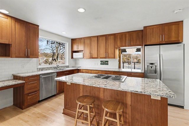 542 Heritage Drive, Ann Arbor, MI 48105