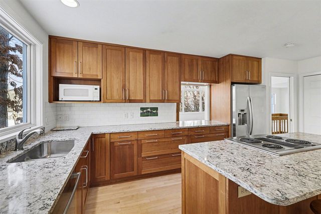 542 Heritage Drive, Ann Arbor, MI 48105