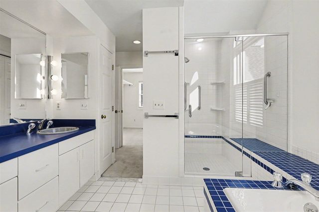 542 Heritage Drive, Ann Arbor, MI 48105