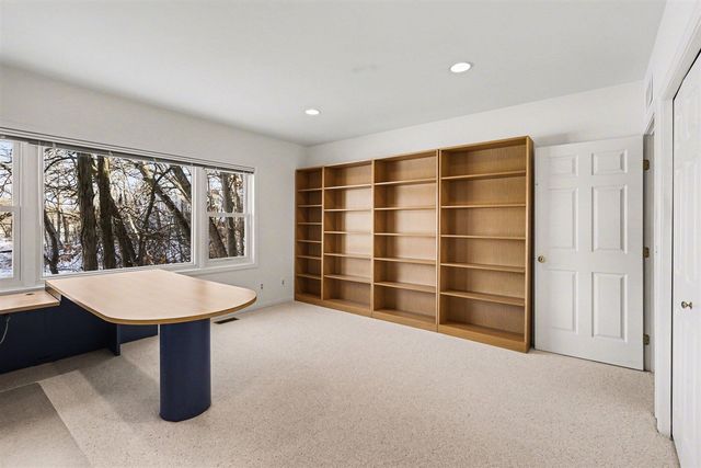 542 Heritage Drive, Ann Arbor, MI 48105