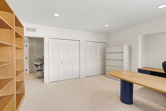 542 Heritage Drive, Ann Arbor, MI 48105