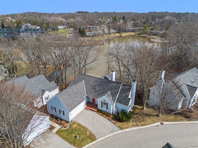 542 Heritage Drive, Ann Arbor, MI 48105