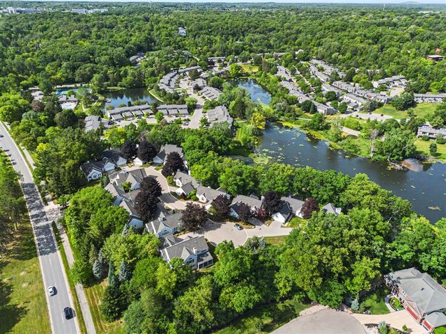 542 Heritage Drive, Ann Arbor, MI 48105