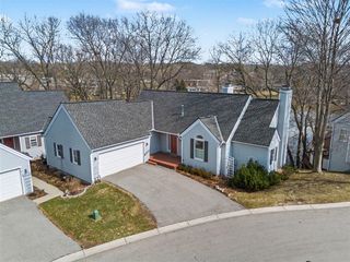 542 Heritage Drive, Ann Arbor, MI 48105