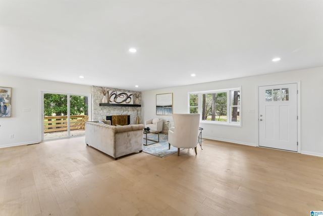 9151 N HIGHWAY 41, Birmingham, AL 35242