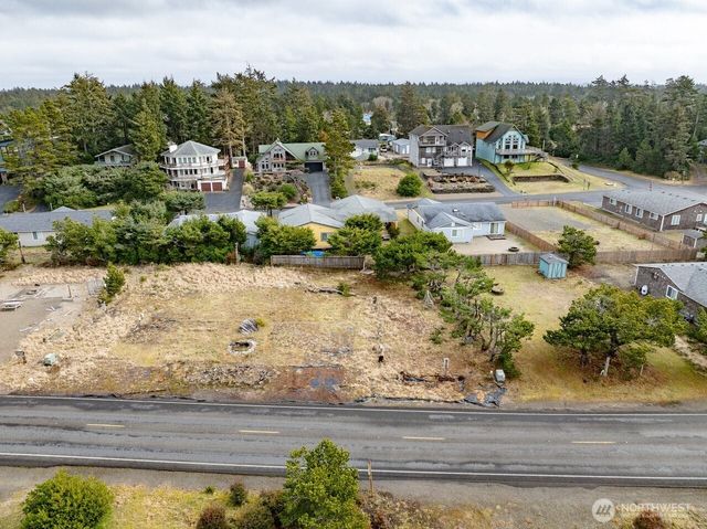 31202 I Street E, Ocean Park, WA 98640