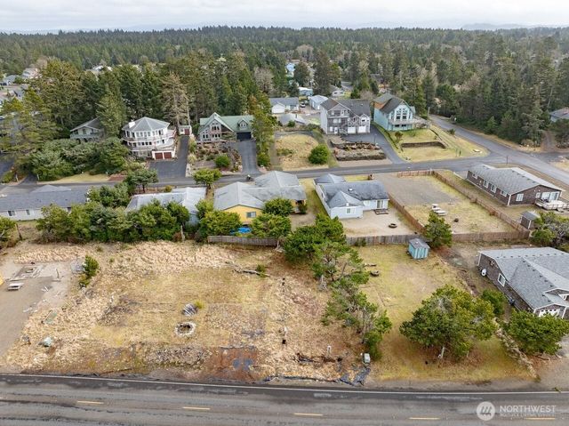 31202 I Street E, Ocean Park, WA 98640