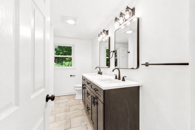 29 Sumner St, Canton, MA 02021