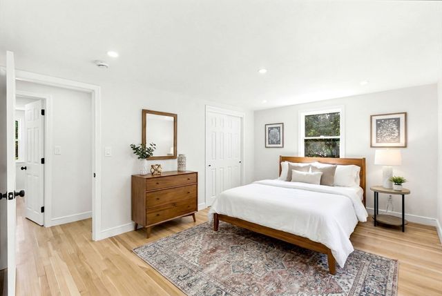 29 Sumner St, Canton, MA 02021