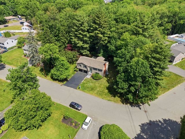 29 Sumner St, Canton, MA 02021