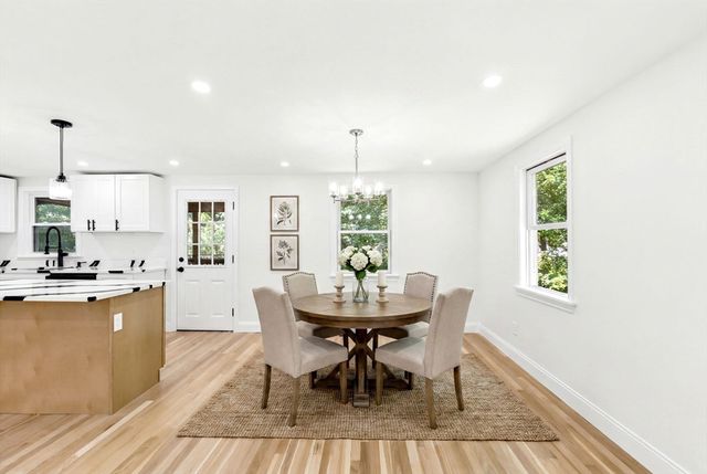 29 Sumner St, Canton, MA 02021