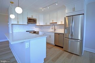 100 WINDERMERE AVE #204, Wayne, PA 19087