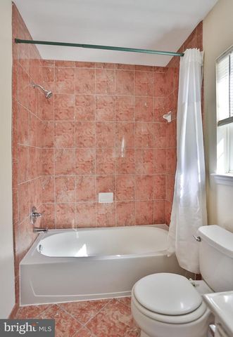 17259 LARKIN DR, Dumfries, VA 22026