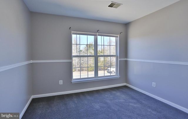 17259 LARKIN DR, Dumfries, VA 22026