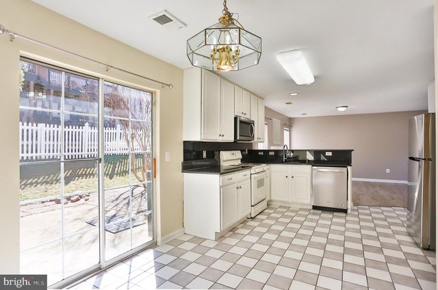 17259 LARKIN DR, Dumfries, VA 22026