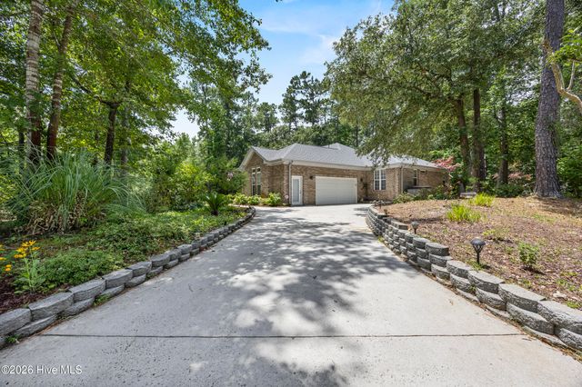 665 Jackeys Creek Lane SE, Leland, NC 28451