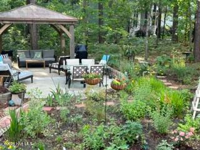 665 Jackeys Creek Lane SE, Leland, NC 28451